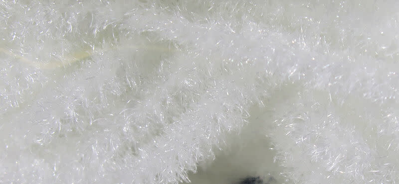 Trilobal Antron Chenille Medium #377 White