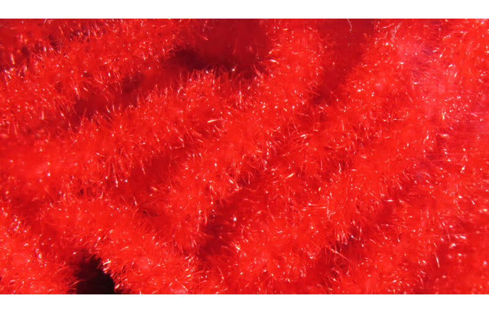 Trilobal Antron Chenille Medium #310 Red
