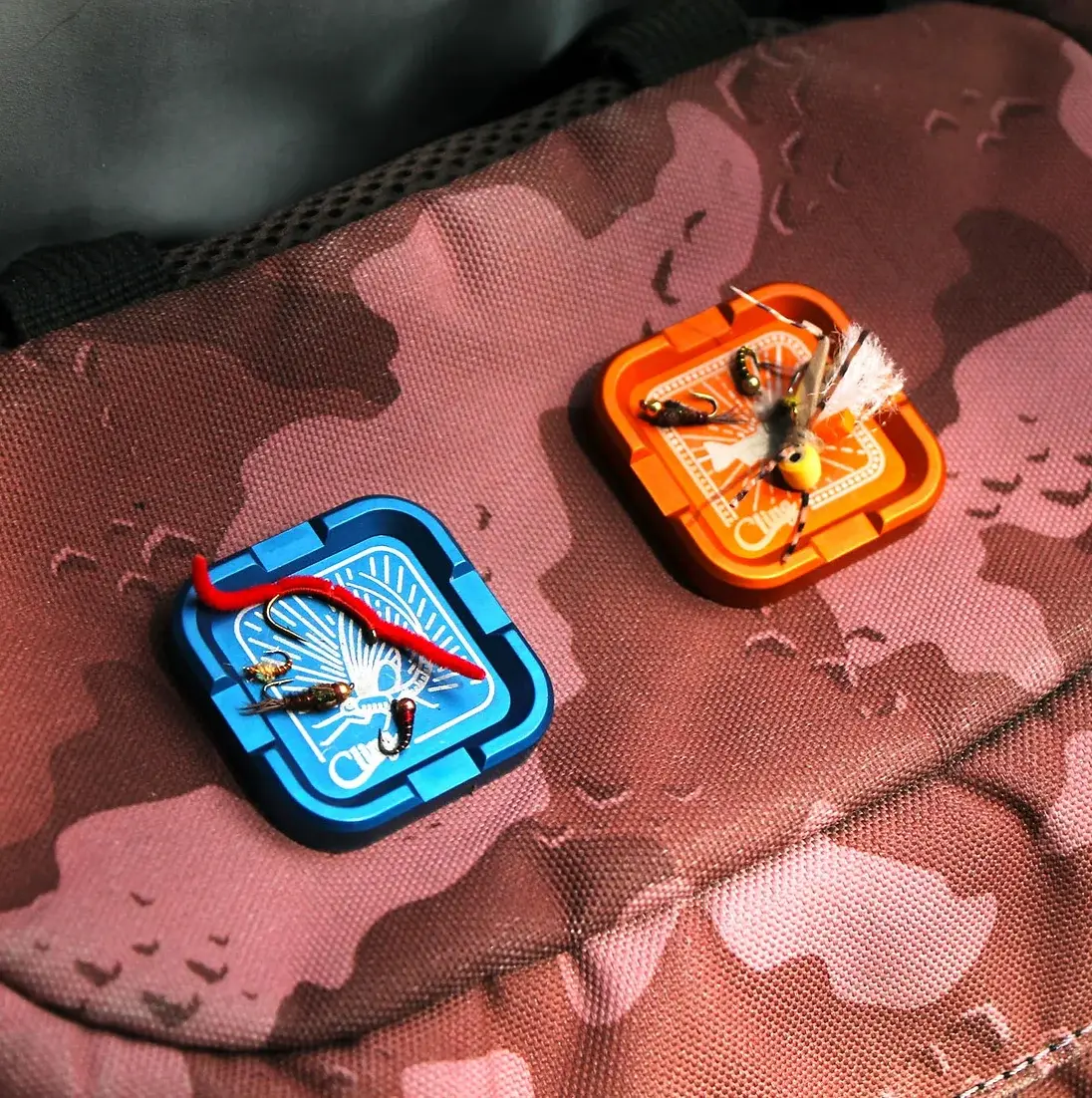 Cling Mag Grab™ Mini Magnet