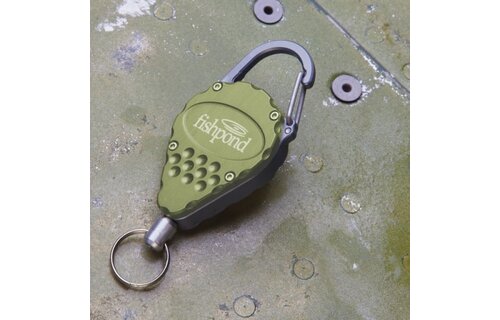 Fishpond Arrowhead Retractor