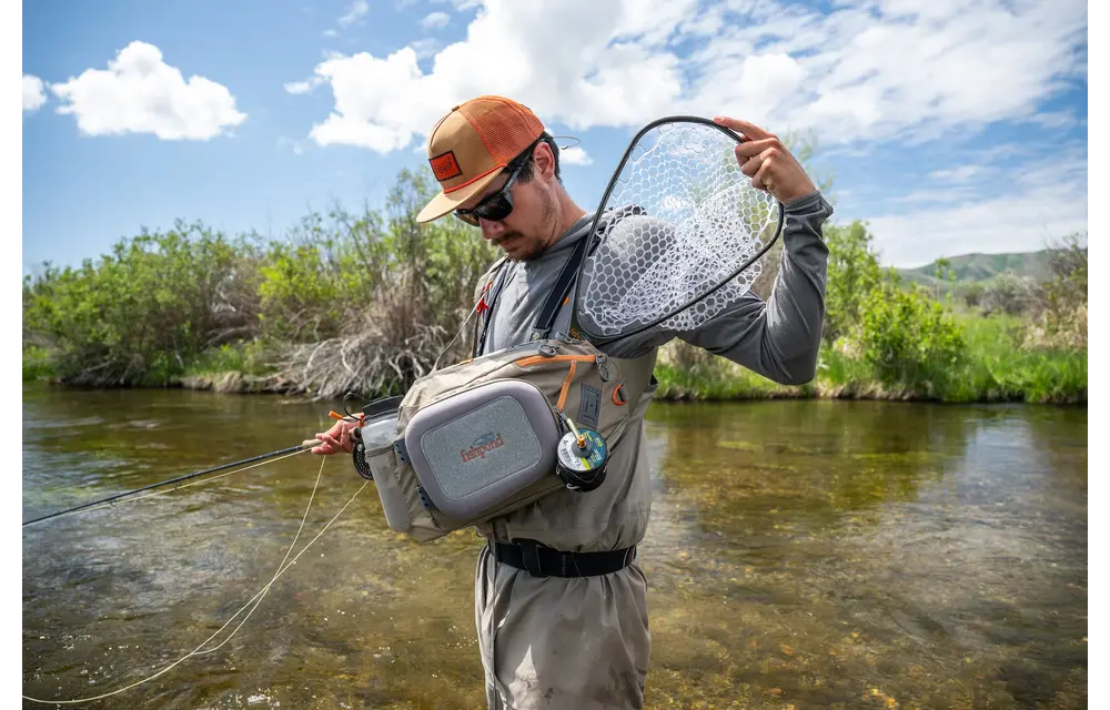 Fishpond Summit Sling Bag 2.0 - Gravel