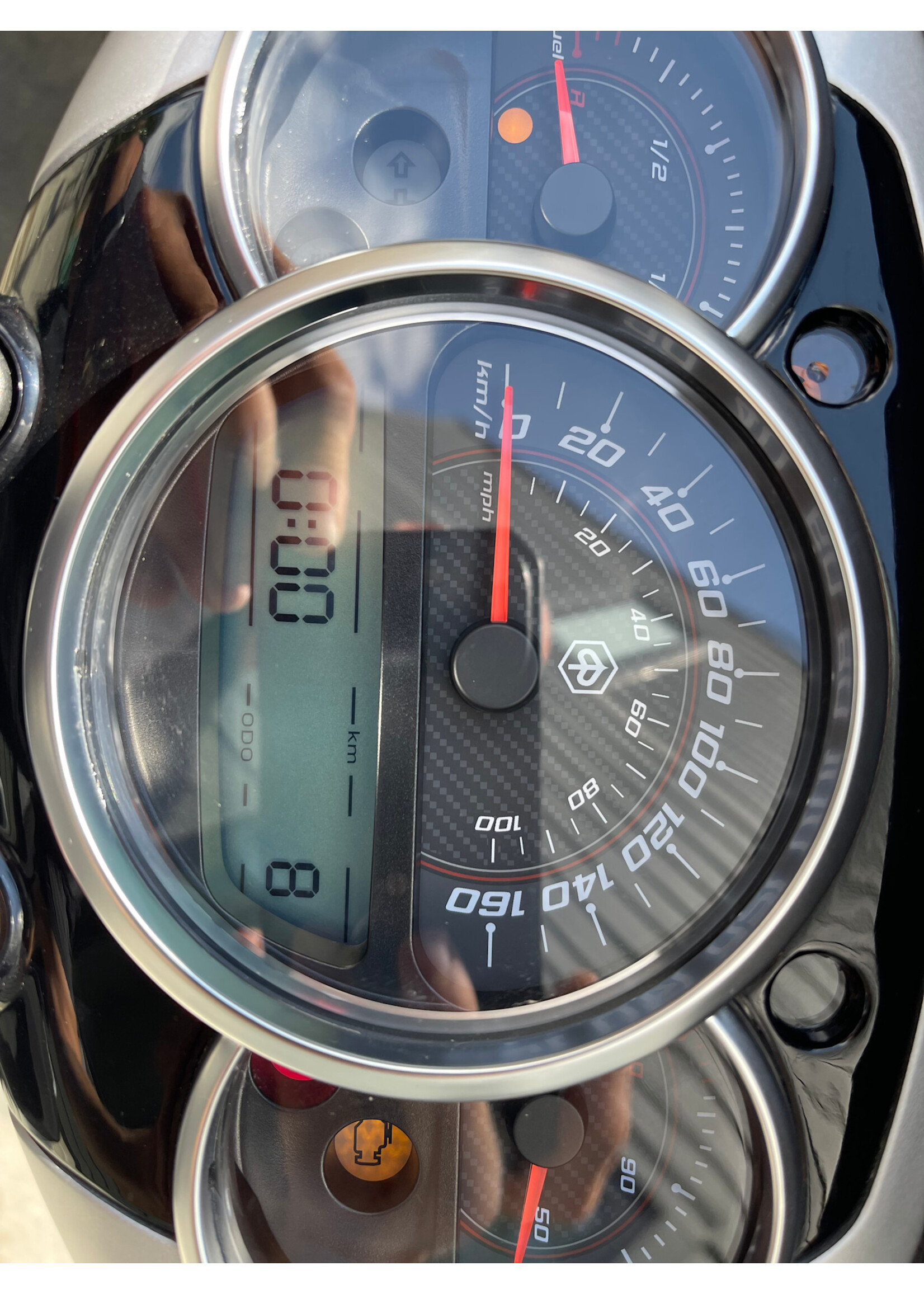 (SOLD) 2021  Piaggio BV350 Grey w/8km