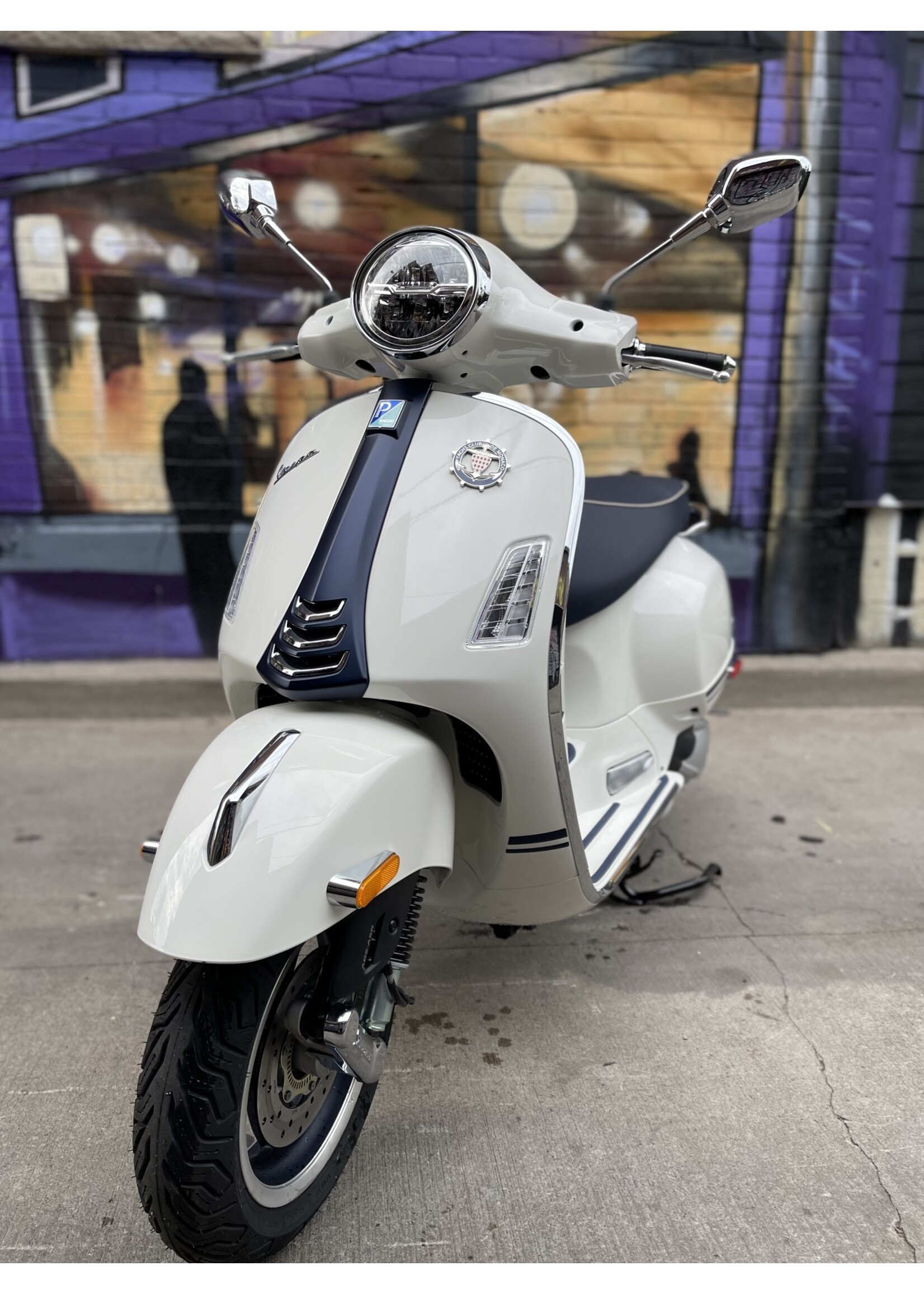 2024 Vespa GTS 300 HPE Yacht Club Monaco Special Edition