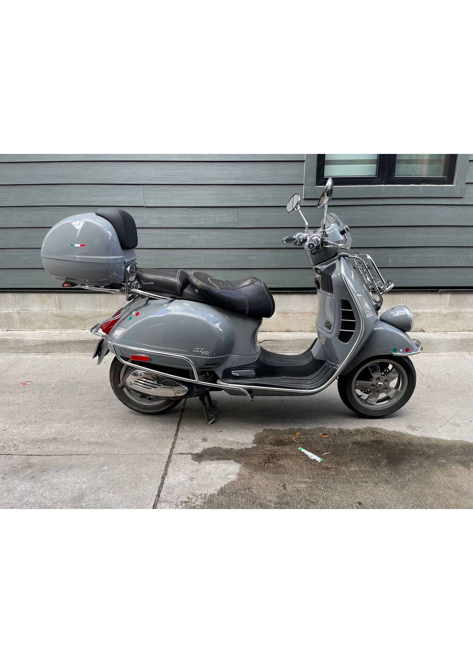 (SOLD) 2007 Vespa GT60 w/21601km