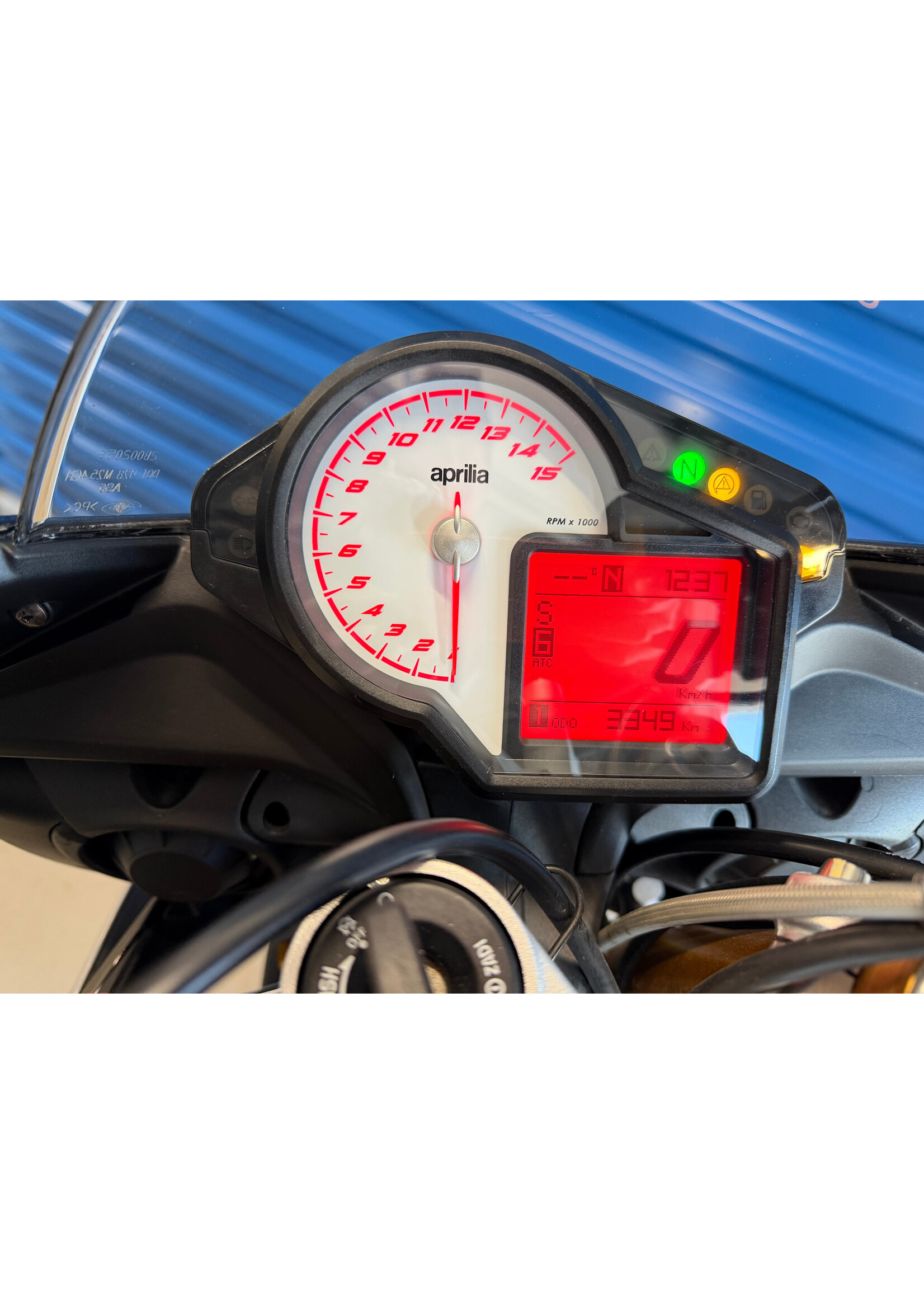 (SOLD) 2016 Aprilia Tuono V4 1100 Factory w/3349km