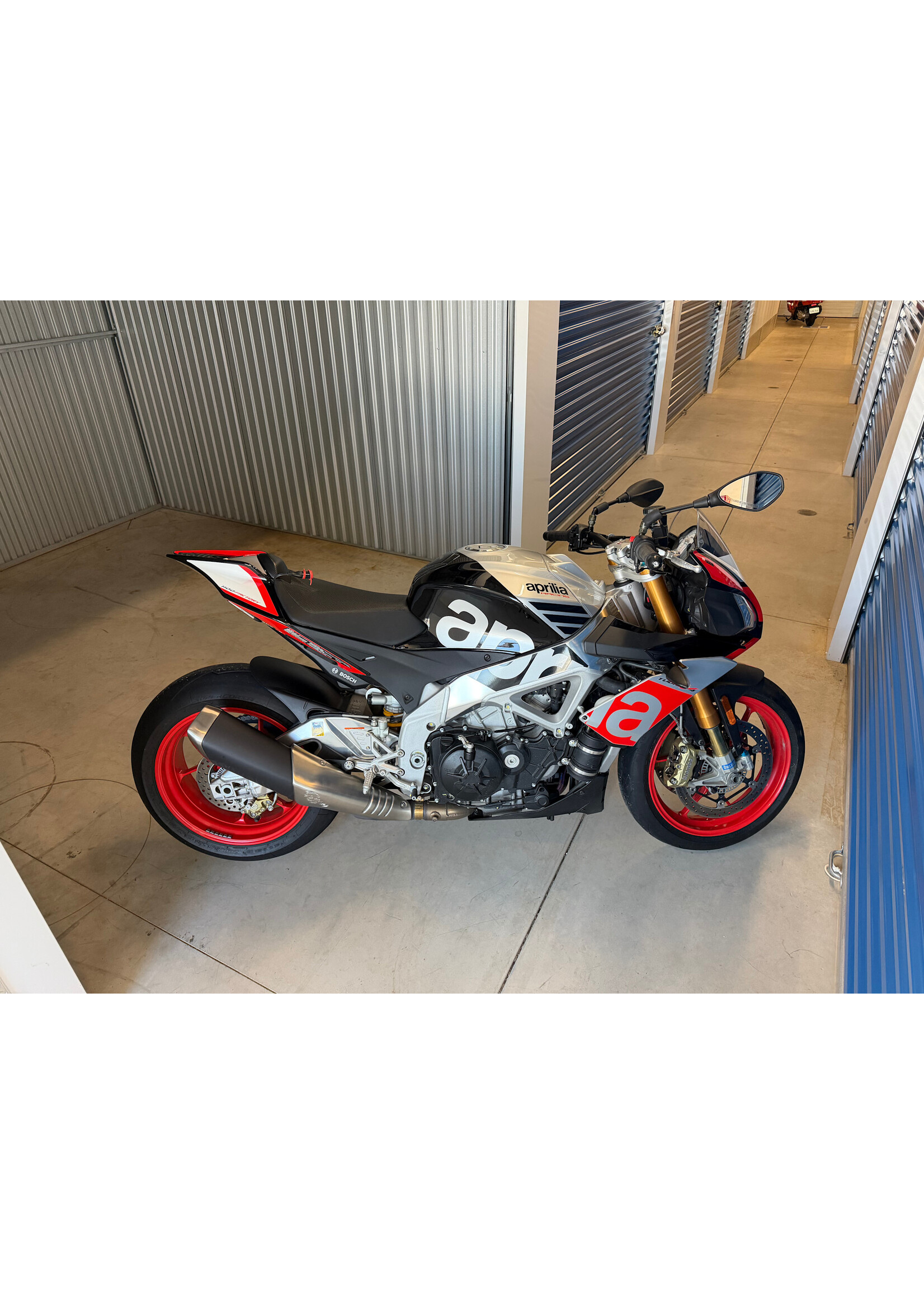 2016 Aprilia Tuono V4 1100 Factory w/3349km