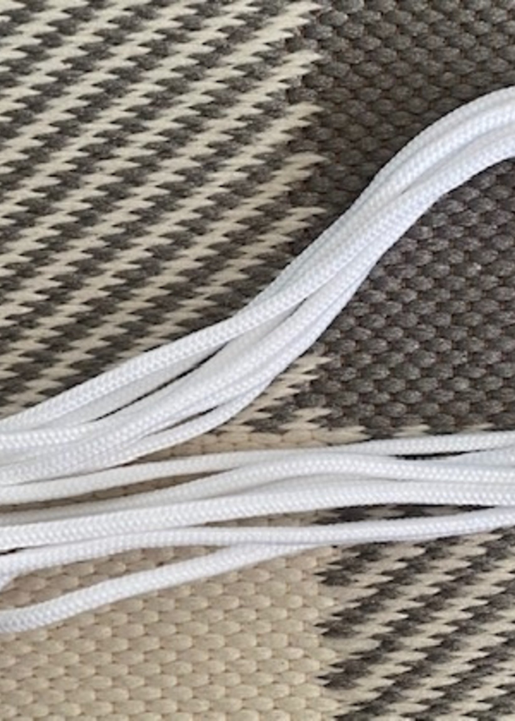 Rutherford Round laces to be used in split sole girls soft shoes.