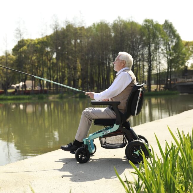 Golden Technologies Ally GP303 Folding Power Wheelchair