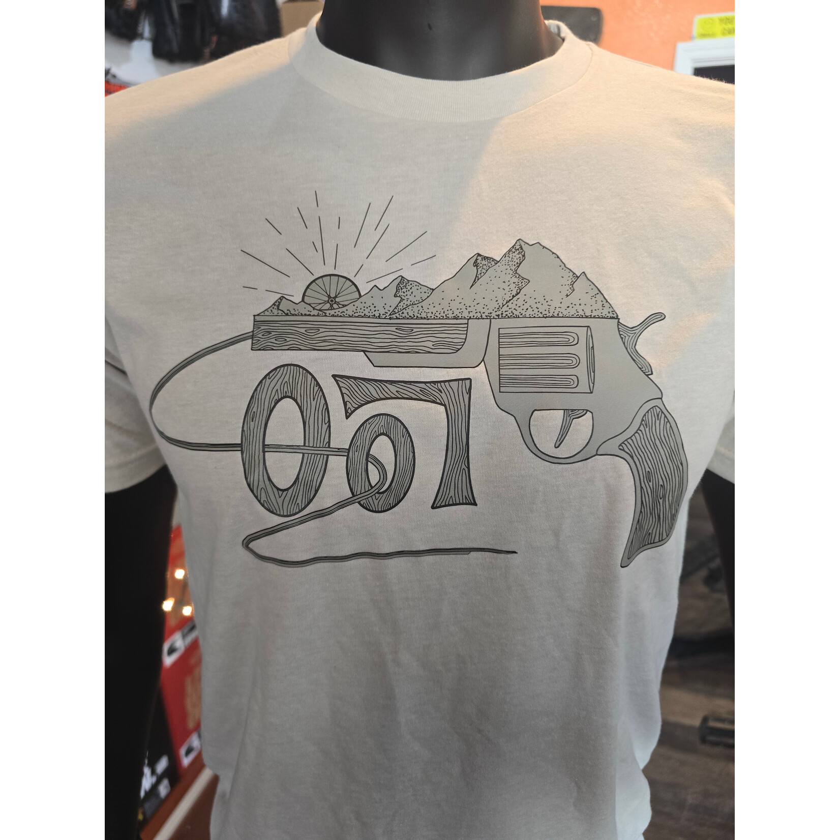 Pedal Forward 007 T-shirts