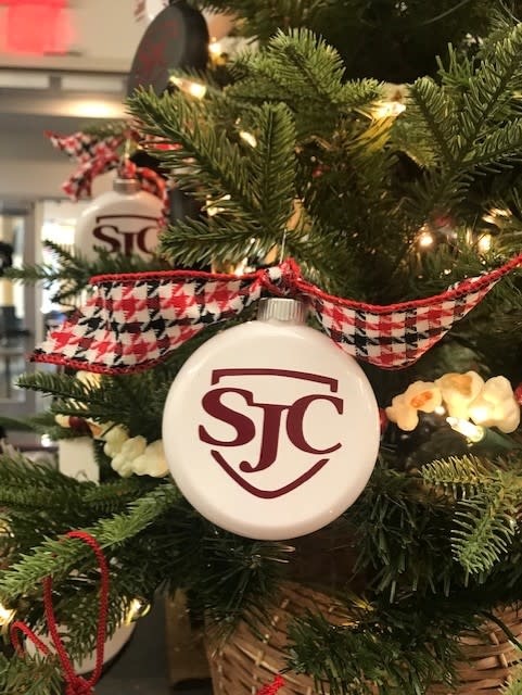 Michaels M07020  Shatterproof Christmas Ornament SJC