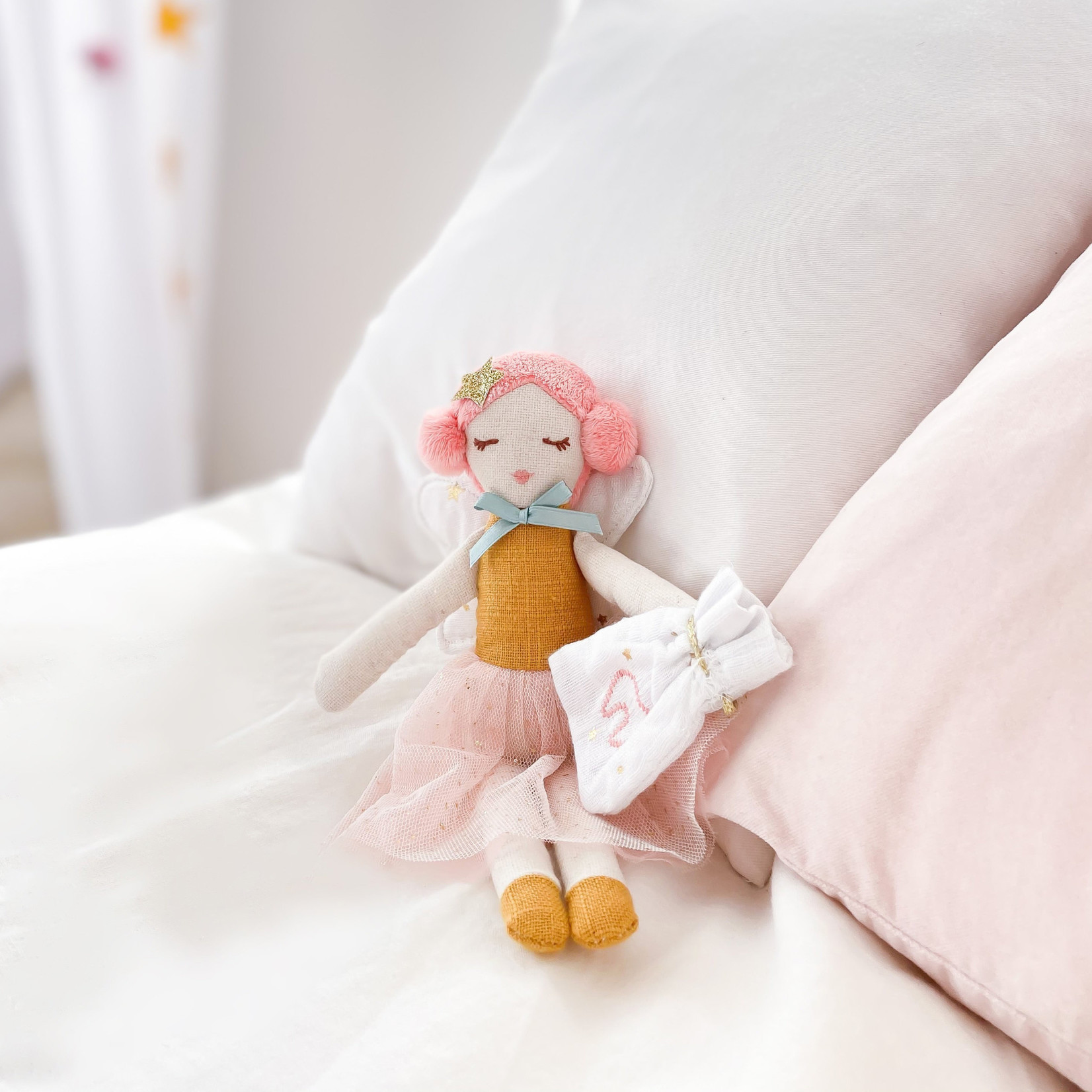 Mon Ami Tooth Fairy Doll with Pouch