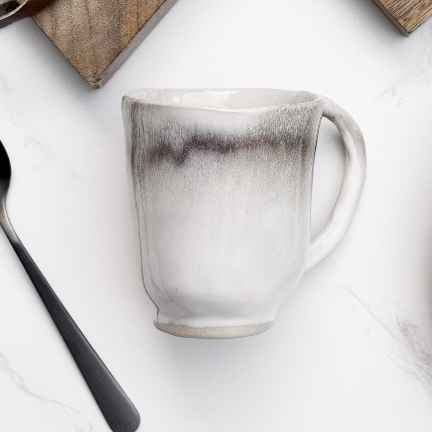 Vietri Aurora Ash Mug