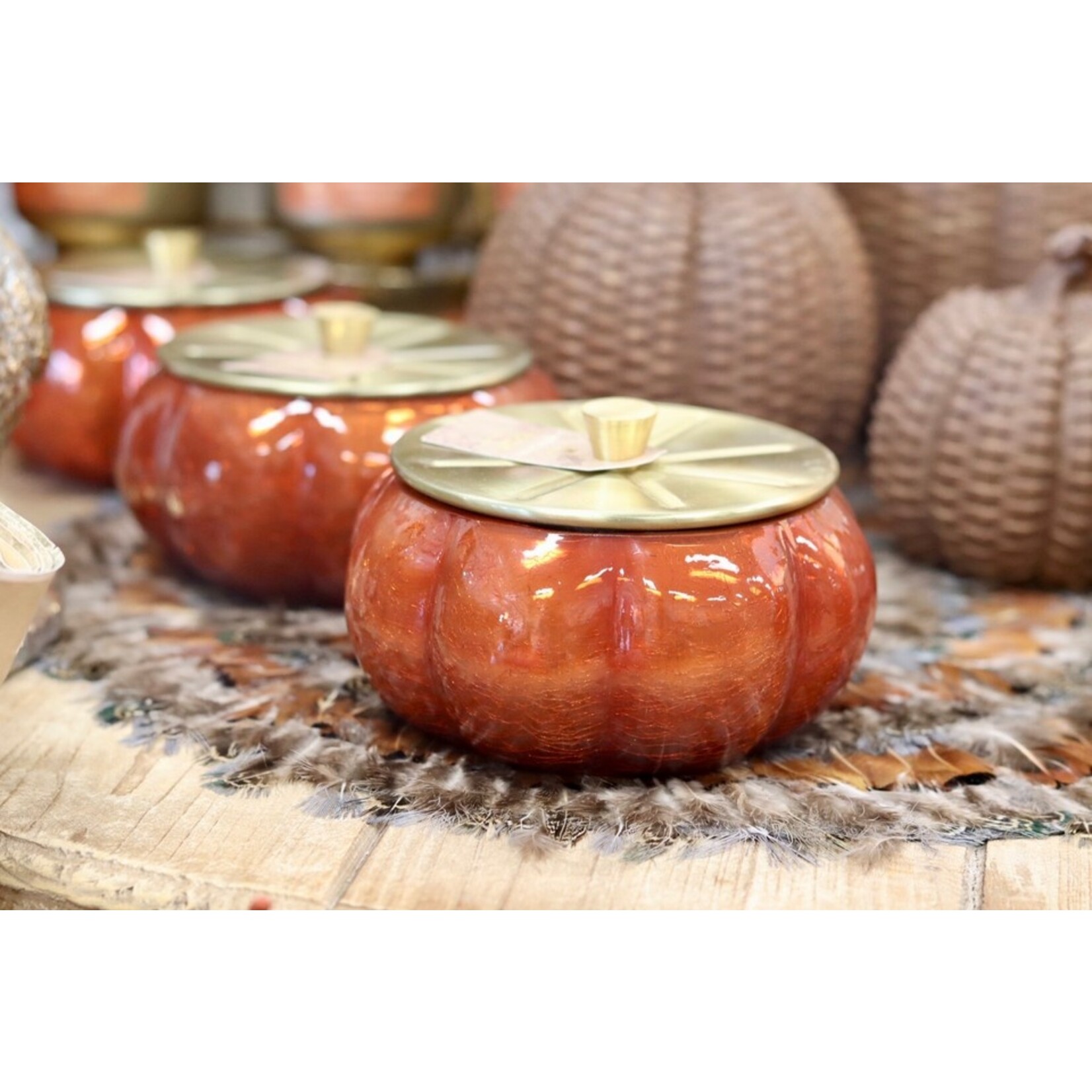 Thymes Pumpkin Laurel Large Candle