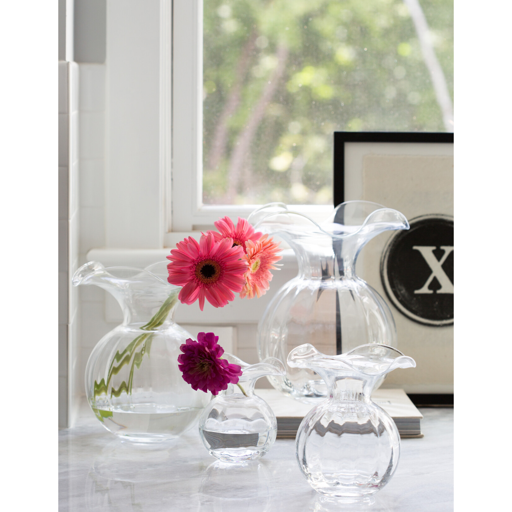 Vietri Hibiscus Glass Clear Medium Fluted Vase
