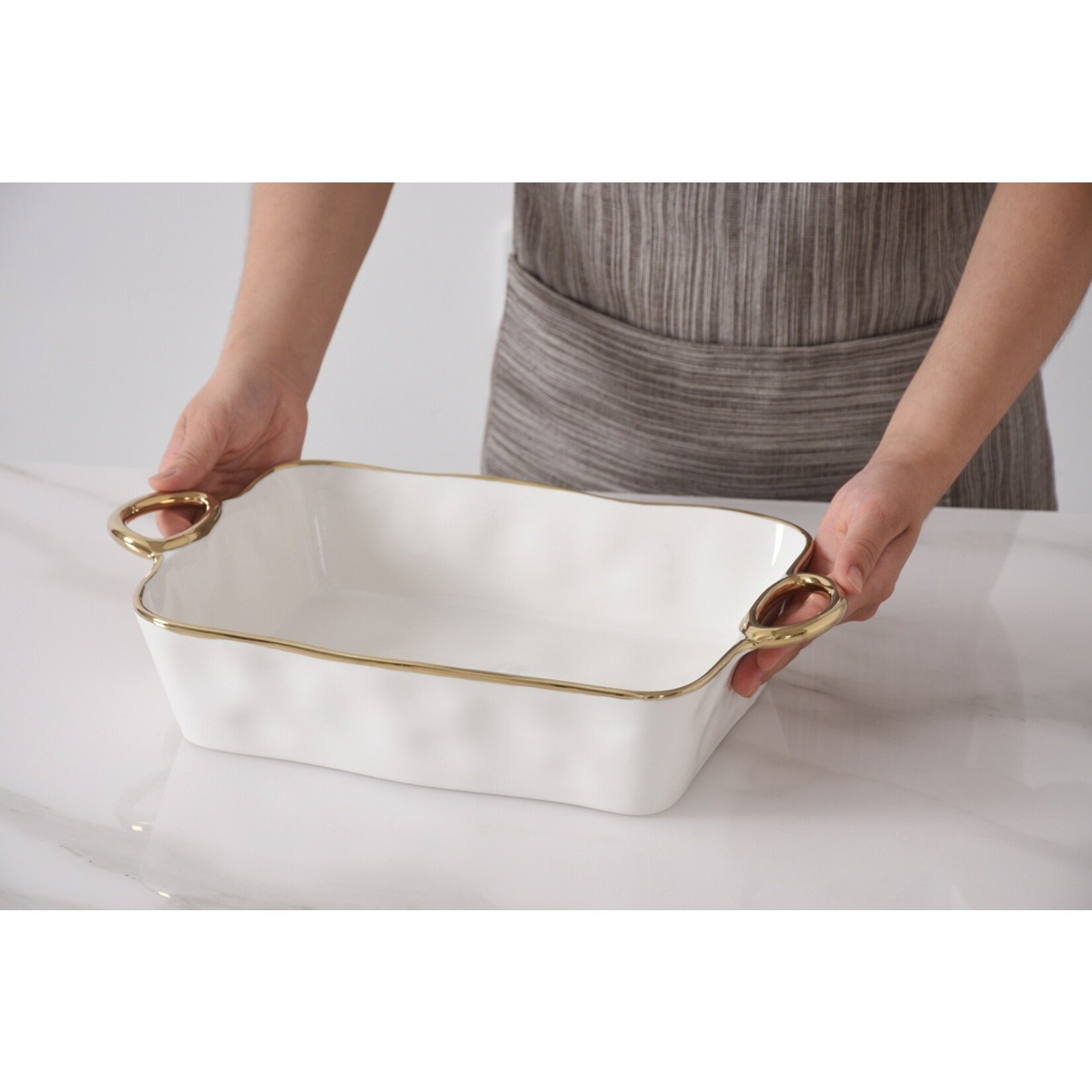 Pampa Bay Golden Handles Rectangular Baking Dish