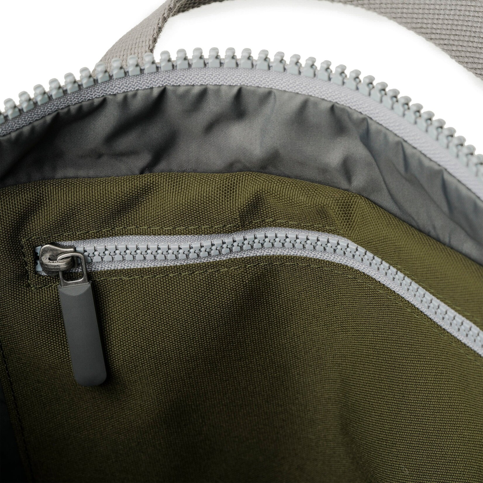 ORI London Richmond Moss Medium Recycled Canvas