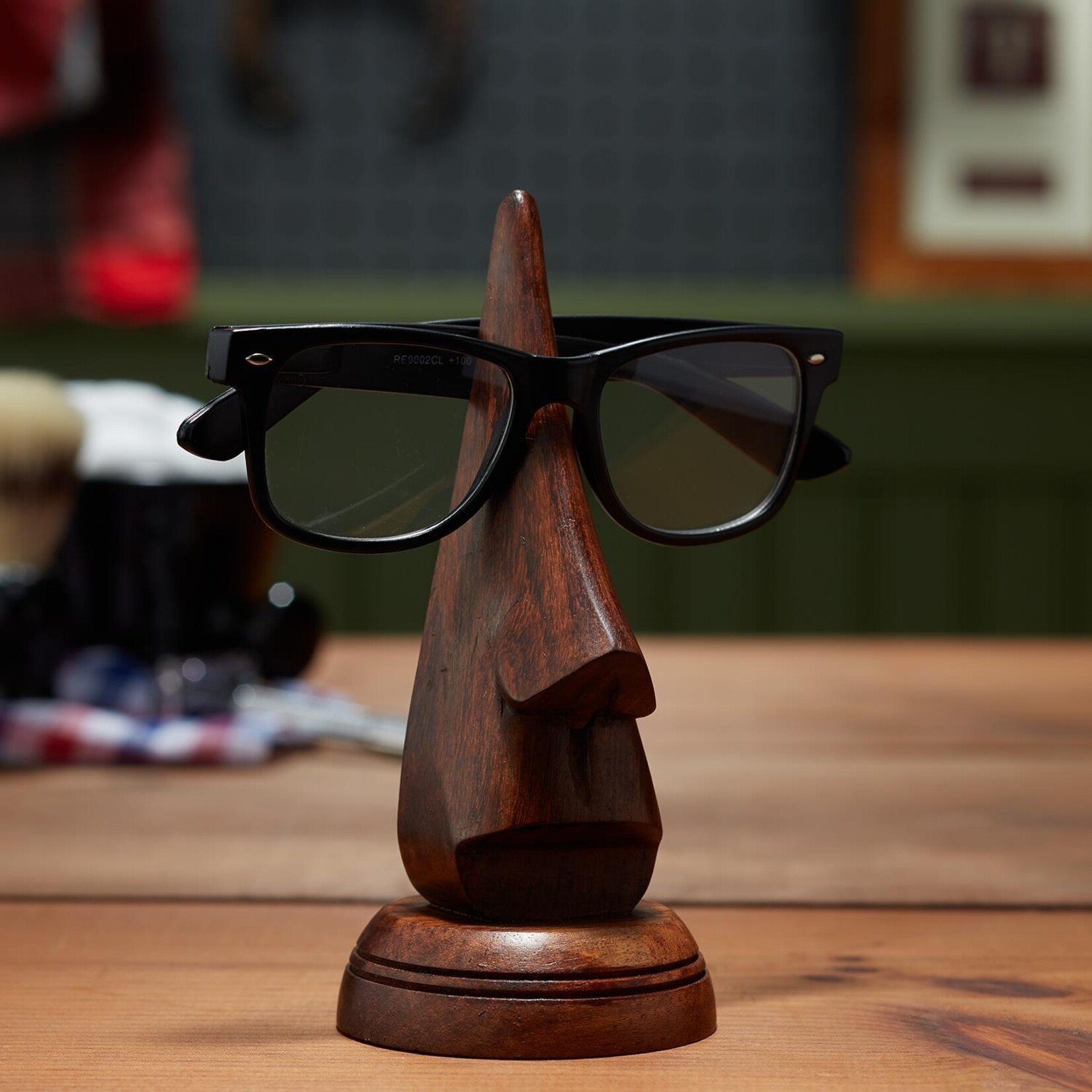Two's Company Nose Eyeglass Holder in Gift Box