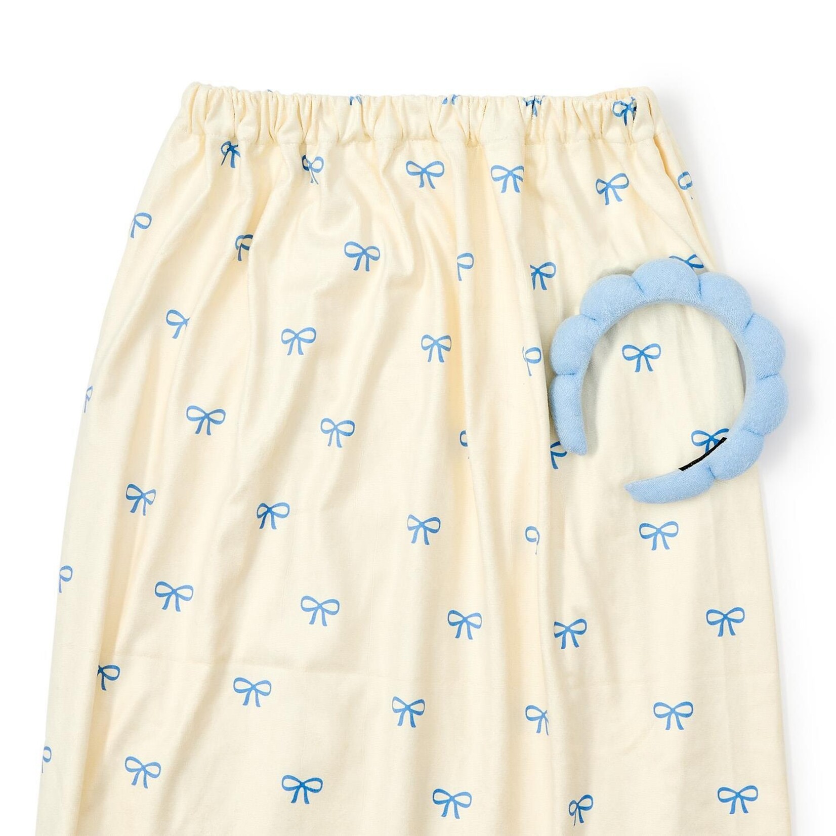 Two's Company Coquette Spa Time Headband and Snap Closure Wrap Towel Set
