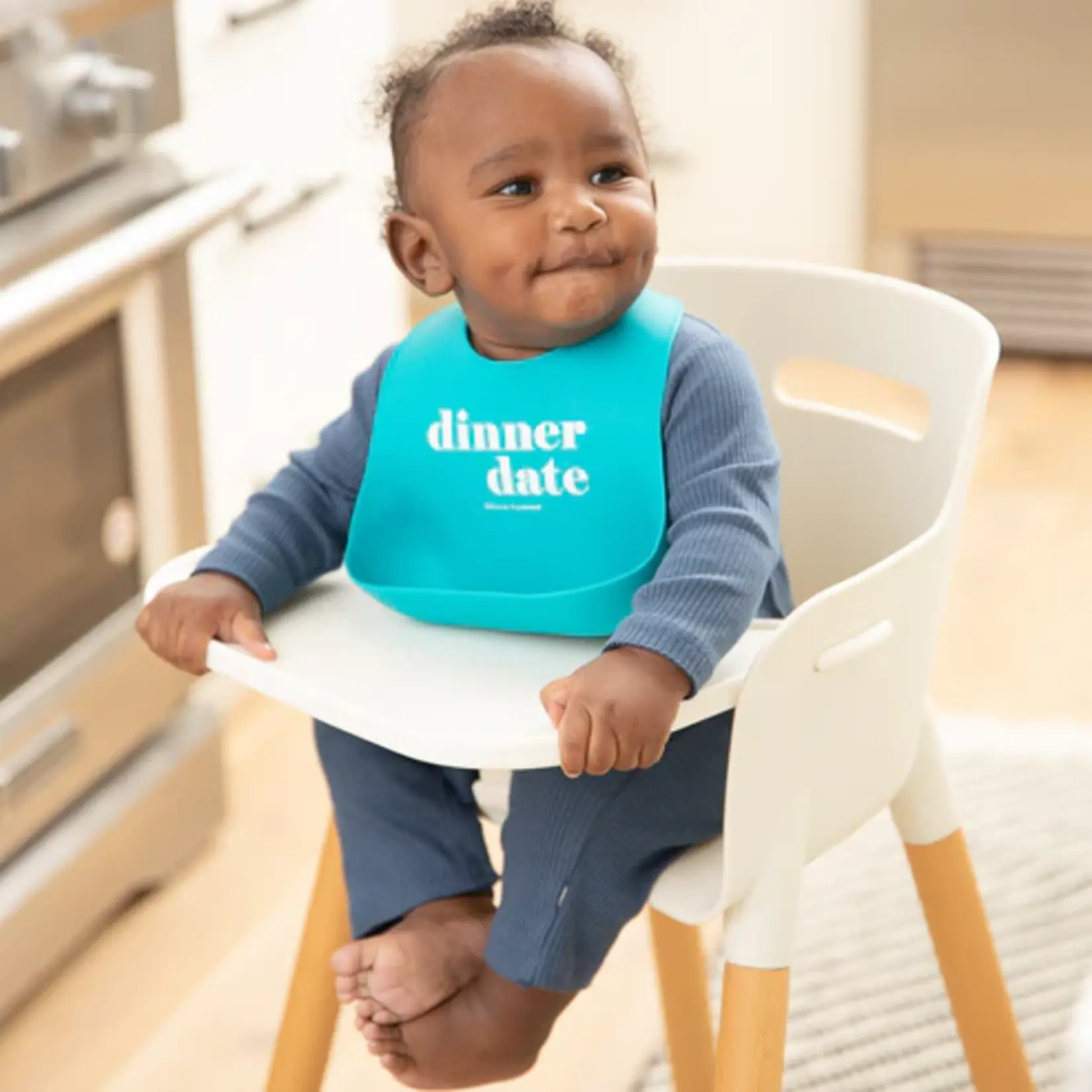 Bella Tunno Wonder Bib Dinner Date