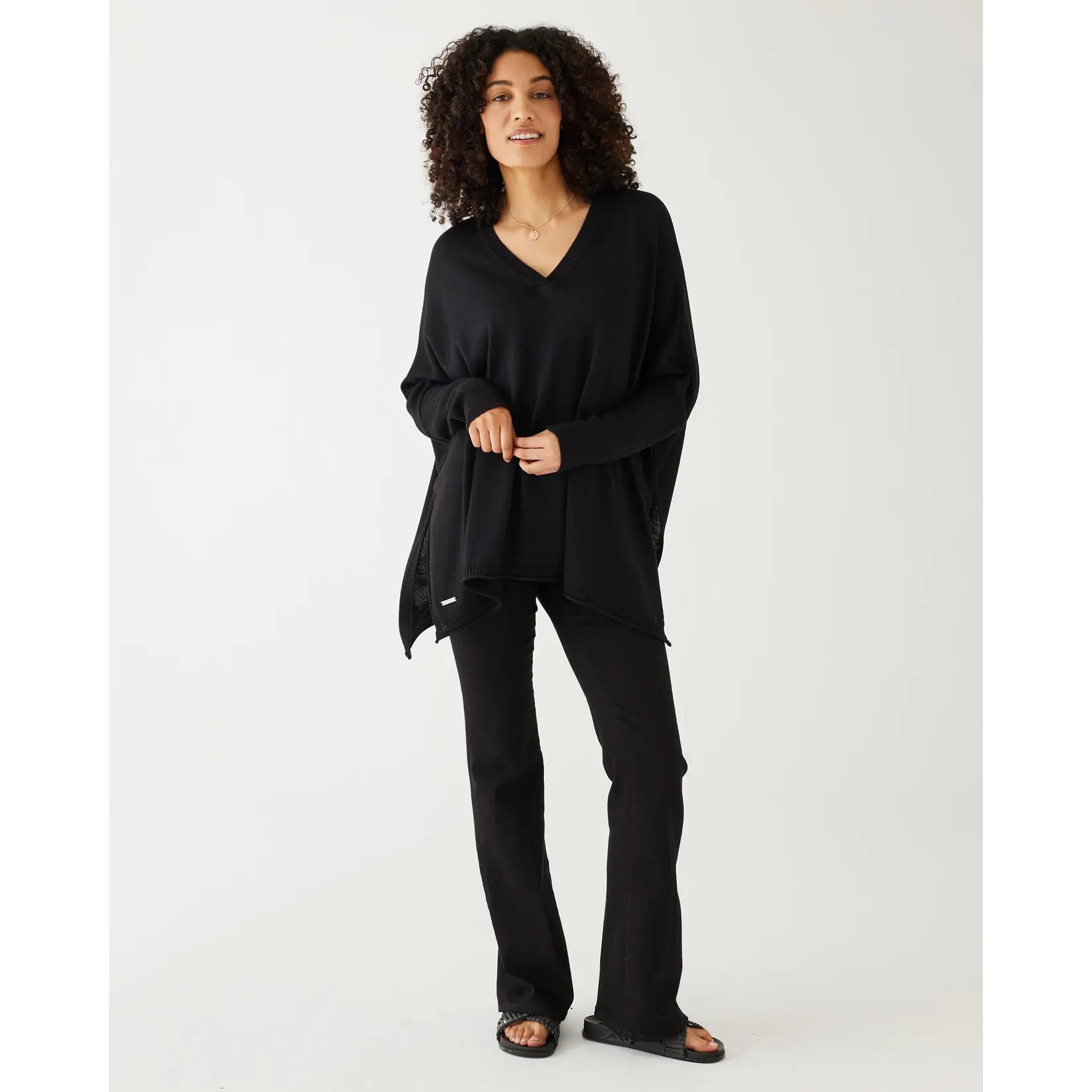 Mersea Catalina V-Neck Sweater Black OS