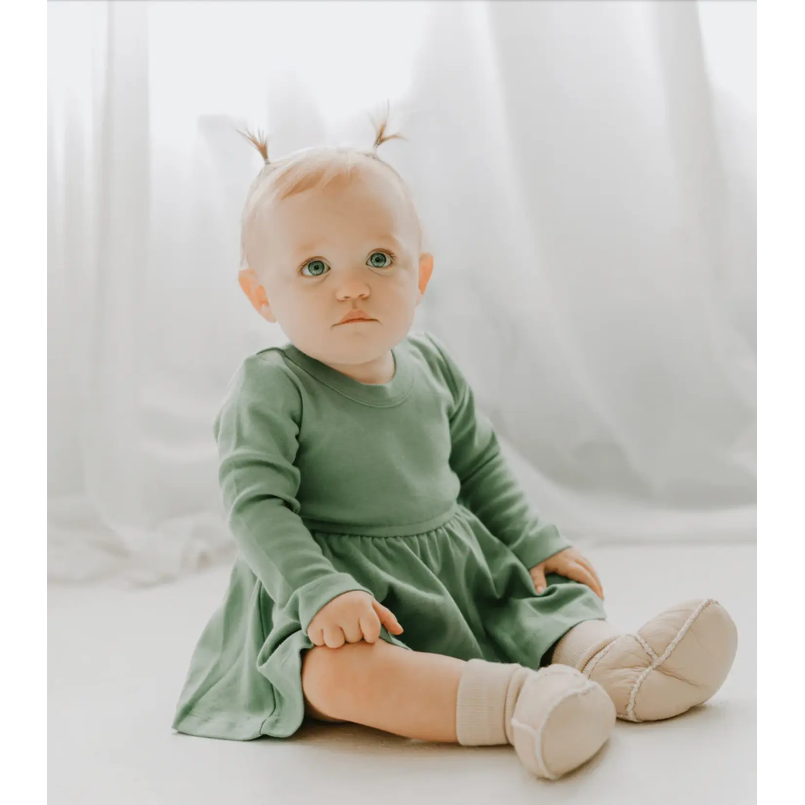 Finn + Emma Baby Cozy Organic Booties Tan