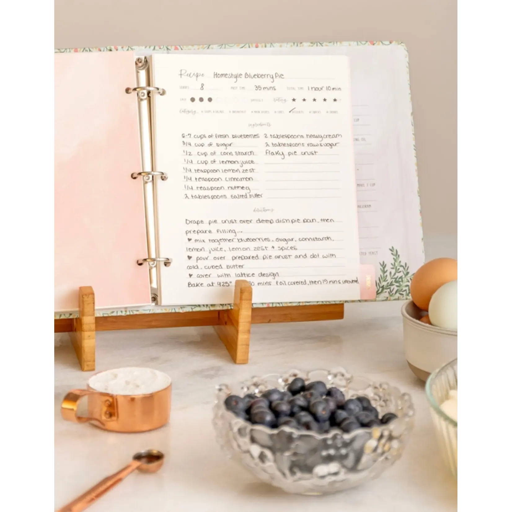 Canoe Strawberry Meadow Petite Recipe Binder