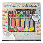Fashion Angels MANI PEDI STUDIO - PARTY SIZED NAIL ART KIT