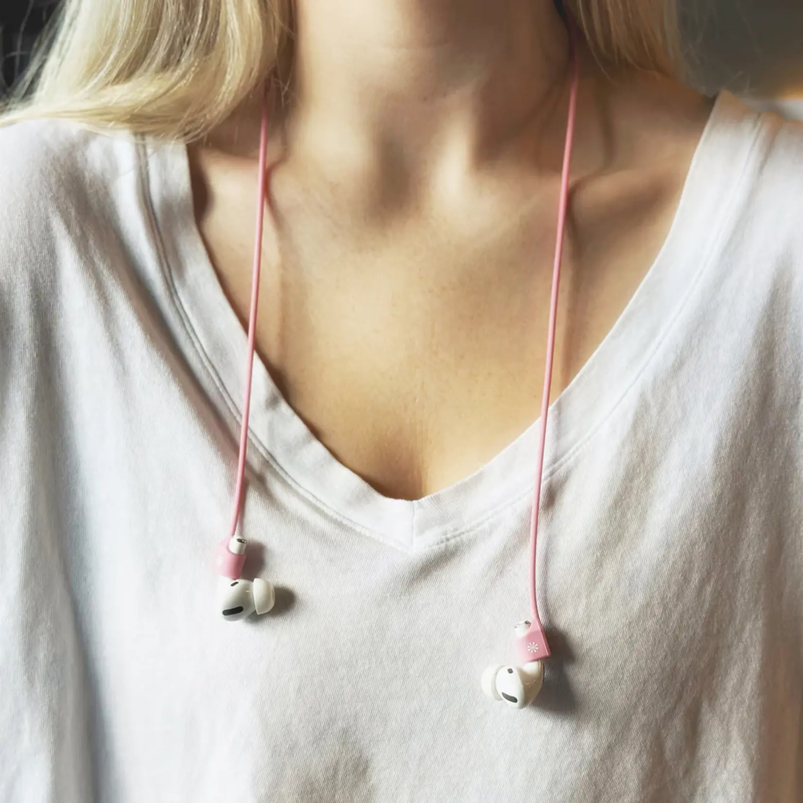 Tech Candy Pod Squad Set of 2 Earbud Tethers : Pink/Natural