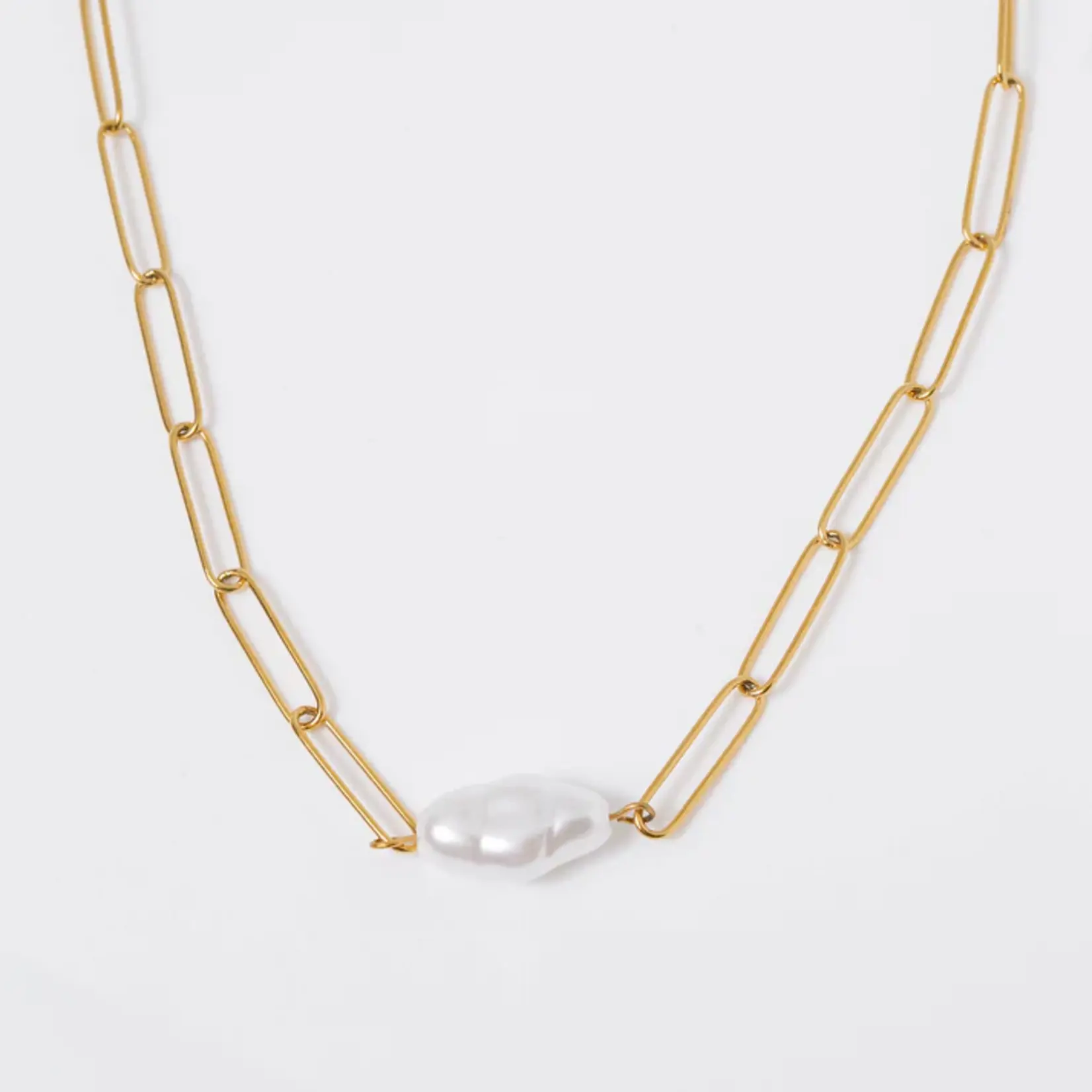 Coastal Grit Paperclip Freshwater Pearl Necklace