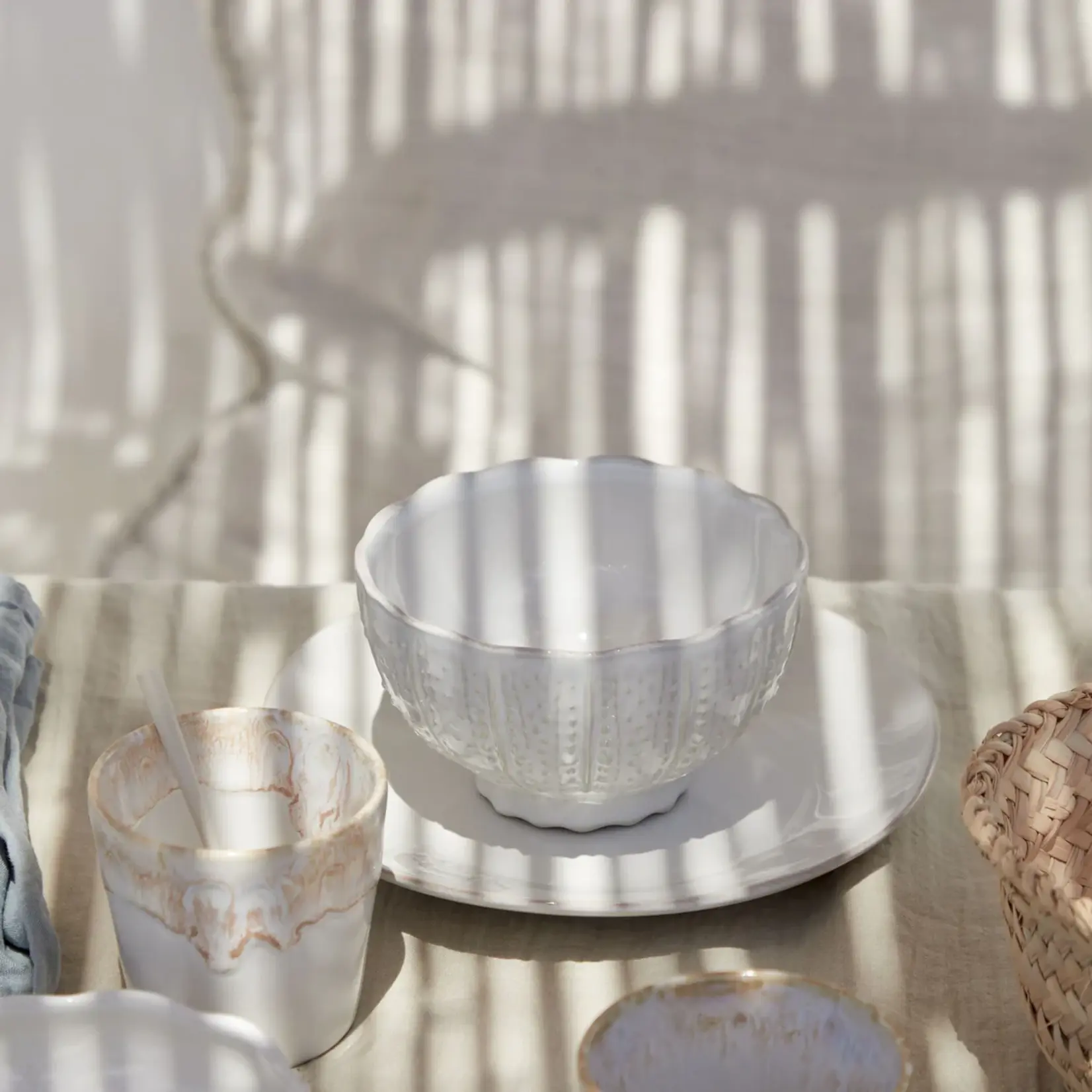 Casafina Aparte Shell Fruit Bowl White