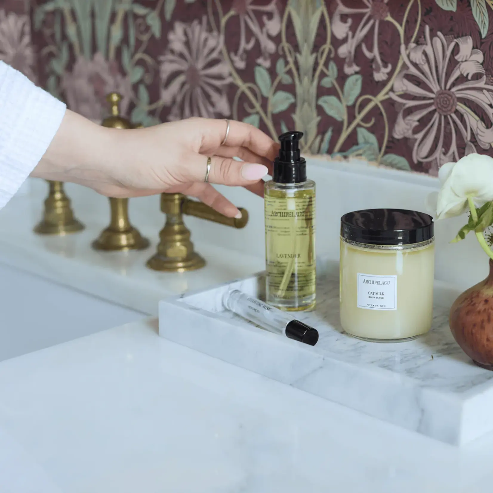 Archipelago Charcoal Rose Hydrating Body Oil 3.4oz