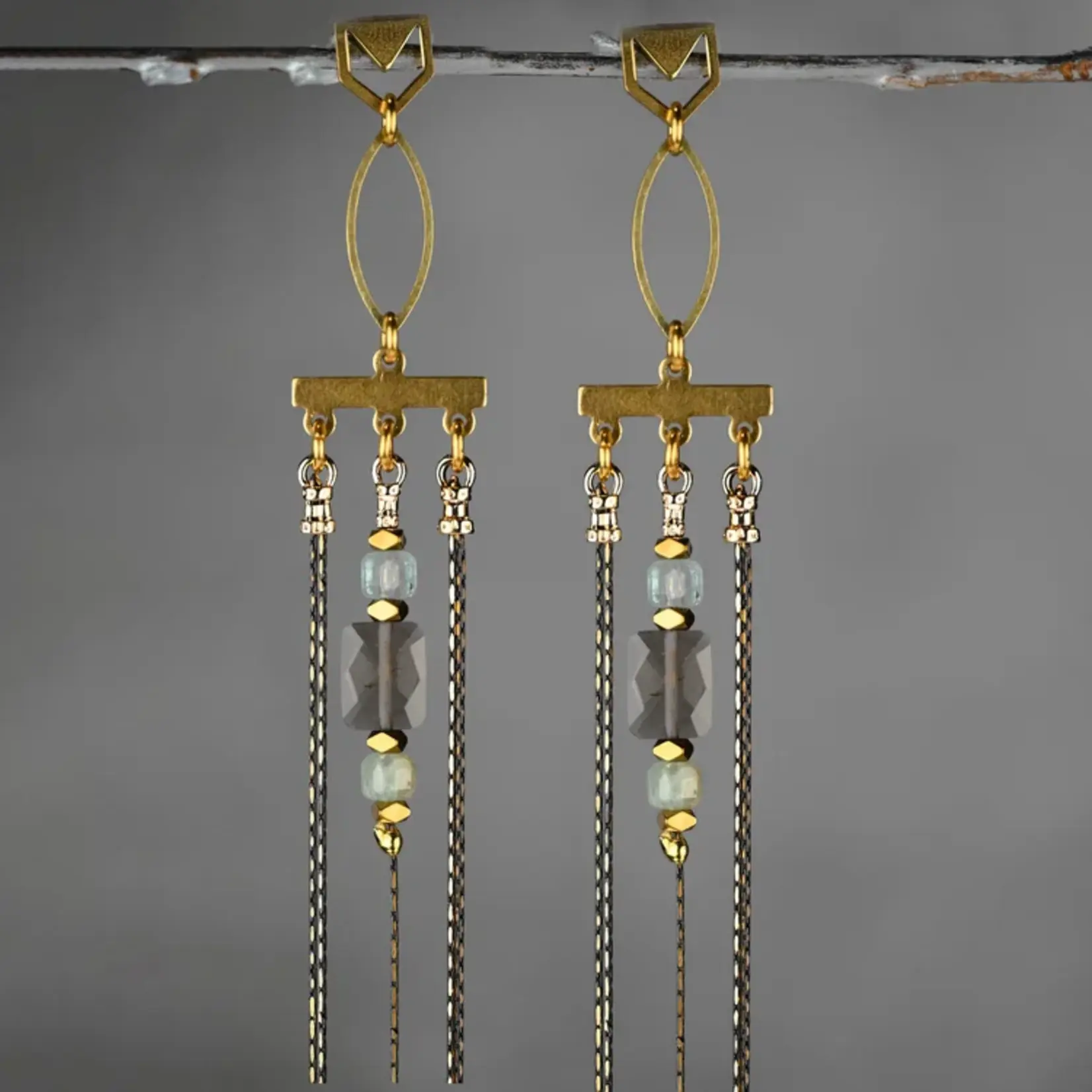 KBD Studio Dramatic Deluxe Chevron Semi Precious Chandelier Regular Drama/Smoky Q Nouget & Aquamarine