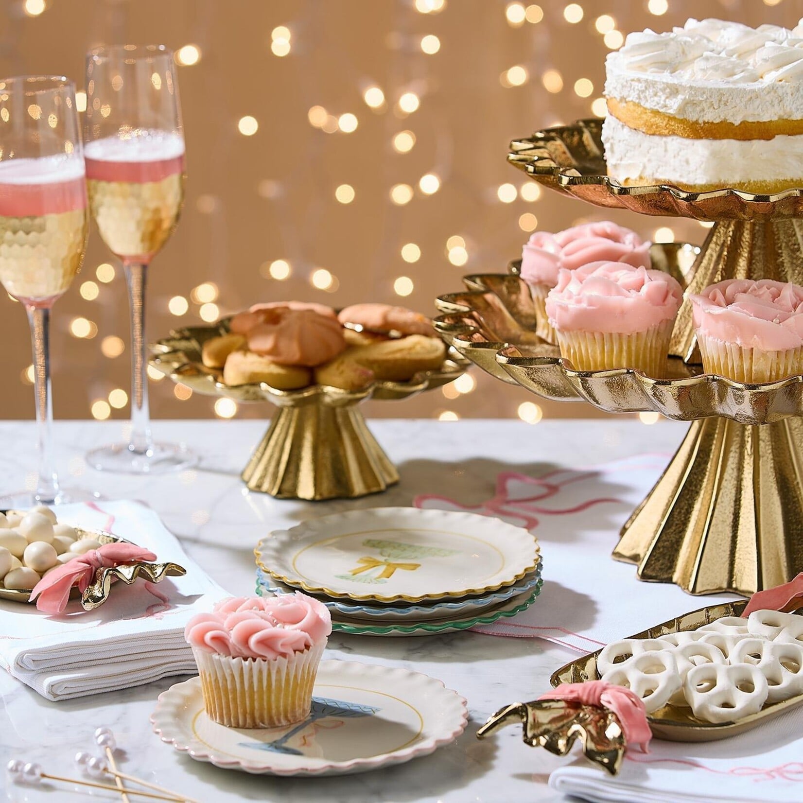 Two's Company Scalloped Edge Gold Cake Stand Medium