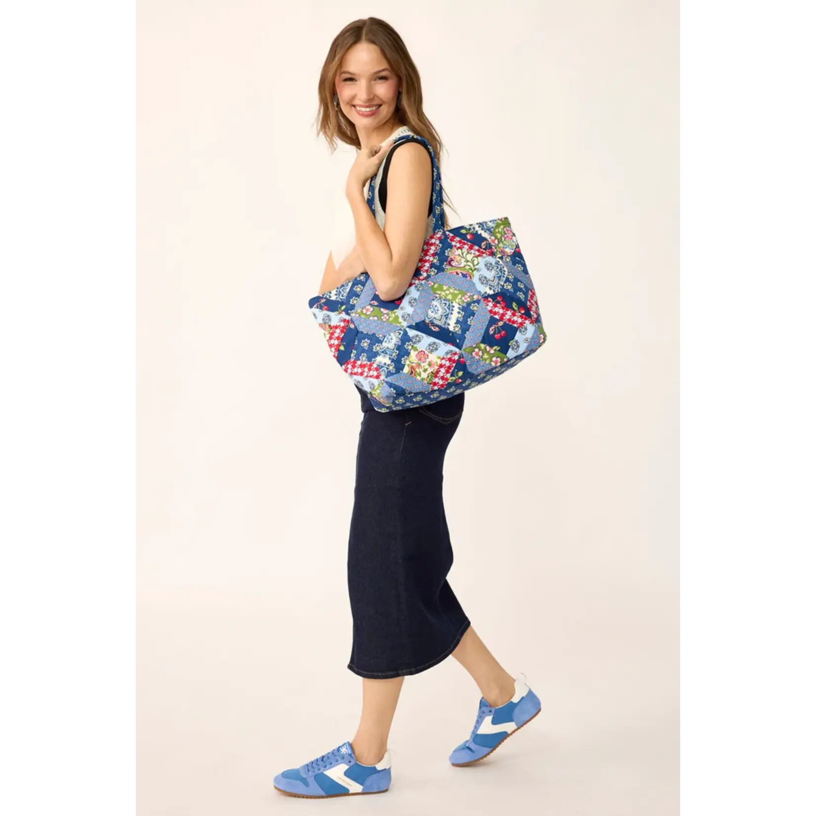 Vera Bradley Hathaway Tote Trellis Patchwork