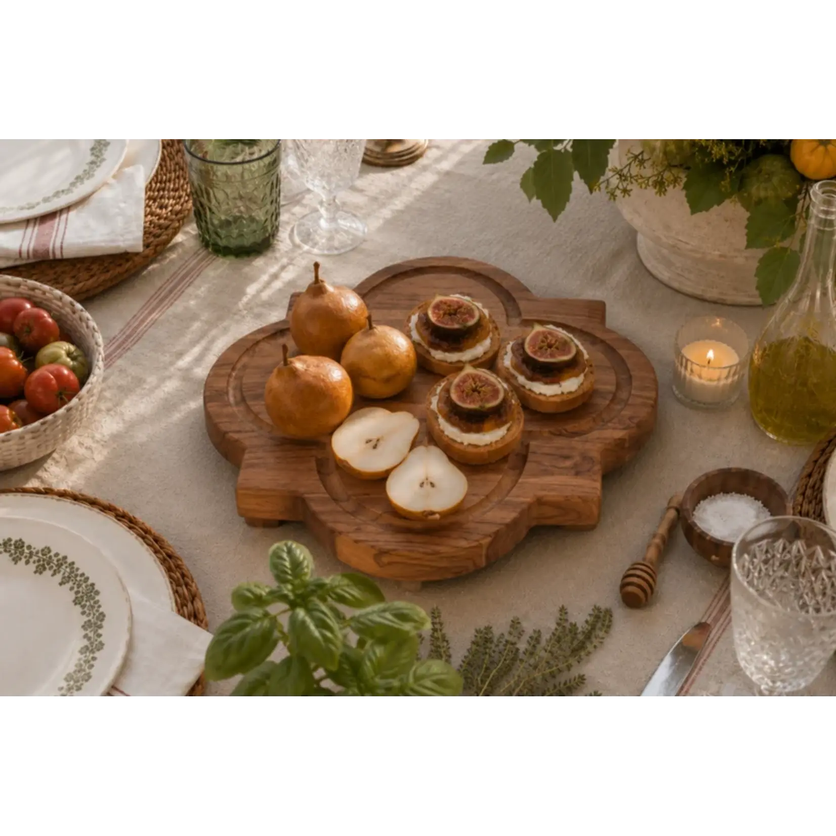 Etu Home Quatrefoil Trivet Riser