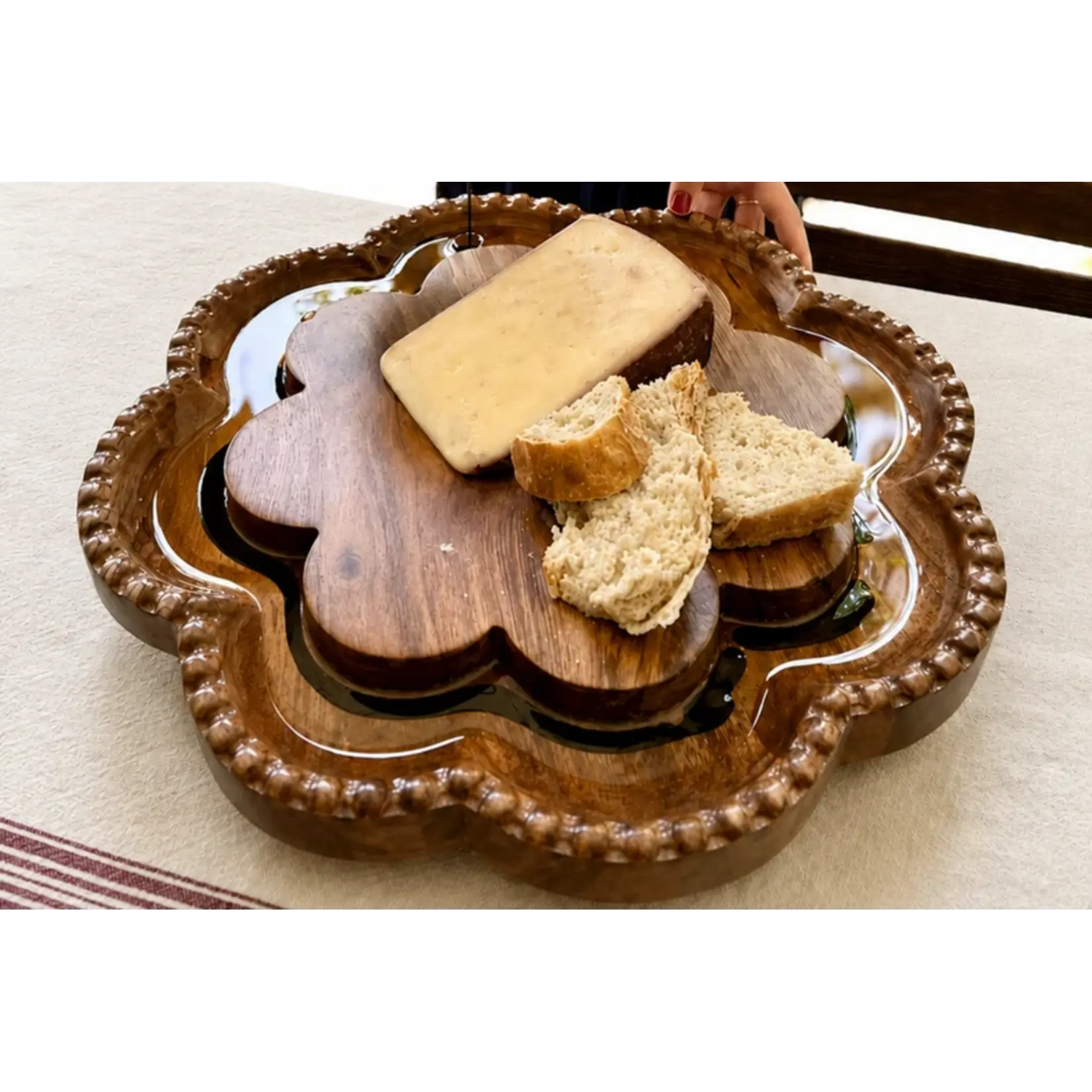 Etu Home Vintage English Bread Board, Scalloped Lazy Susan