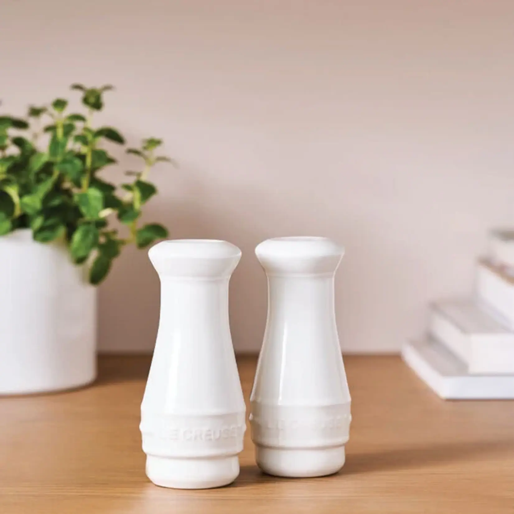 Le Creuset Salt & Pepper Shaker Set, 4 oz, White