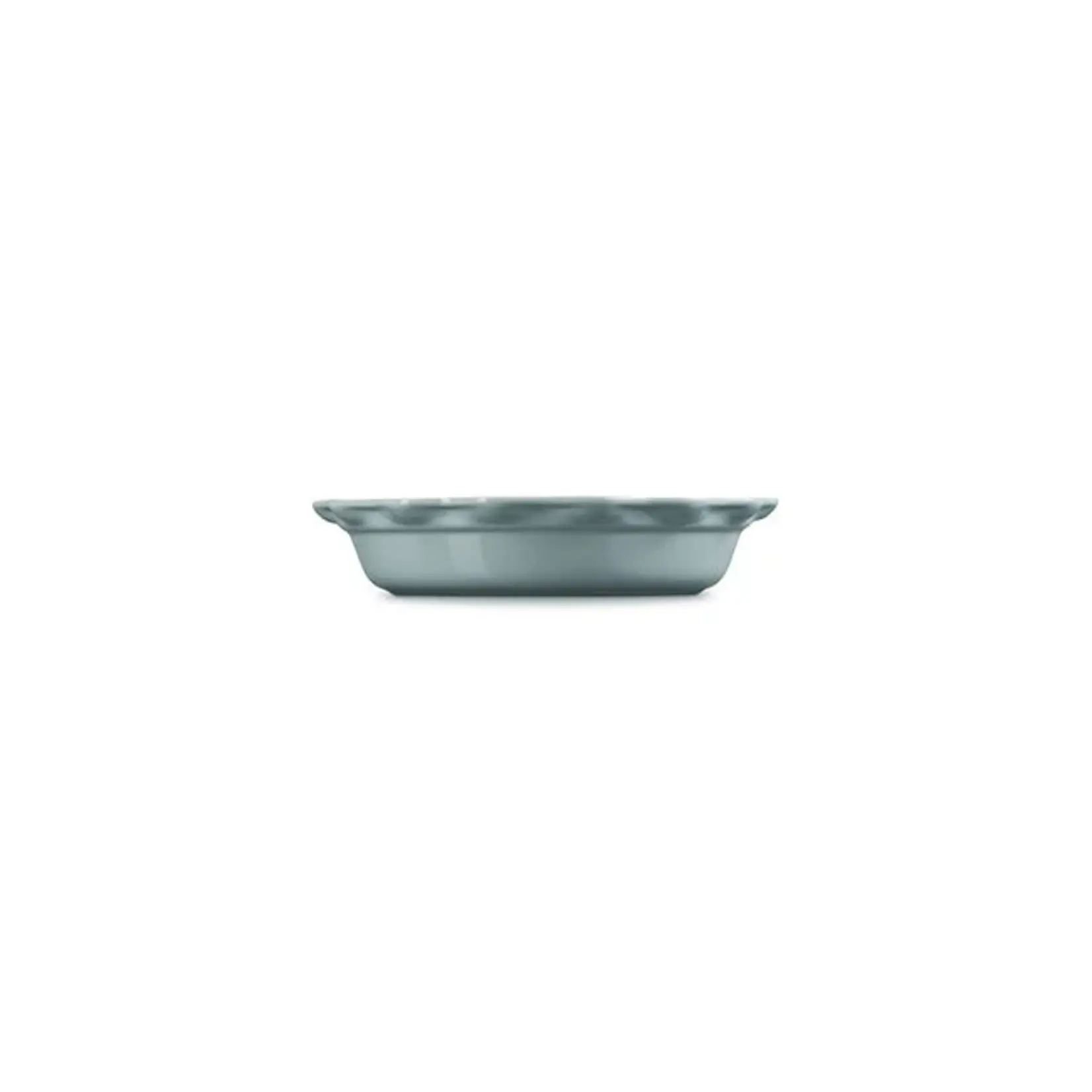 Le Creuset Heritage Fluted Pie Dish 9 in Sea Salt