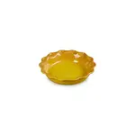 Le Creuset Heritage Fluted Pie Dish 9 in Nectar