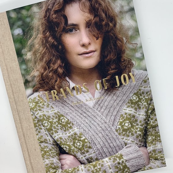 Yarn Twisters Yarn Twisters