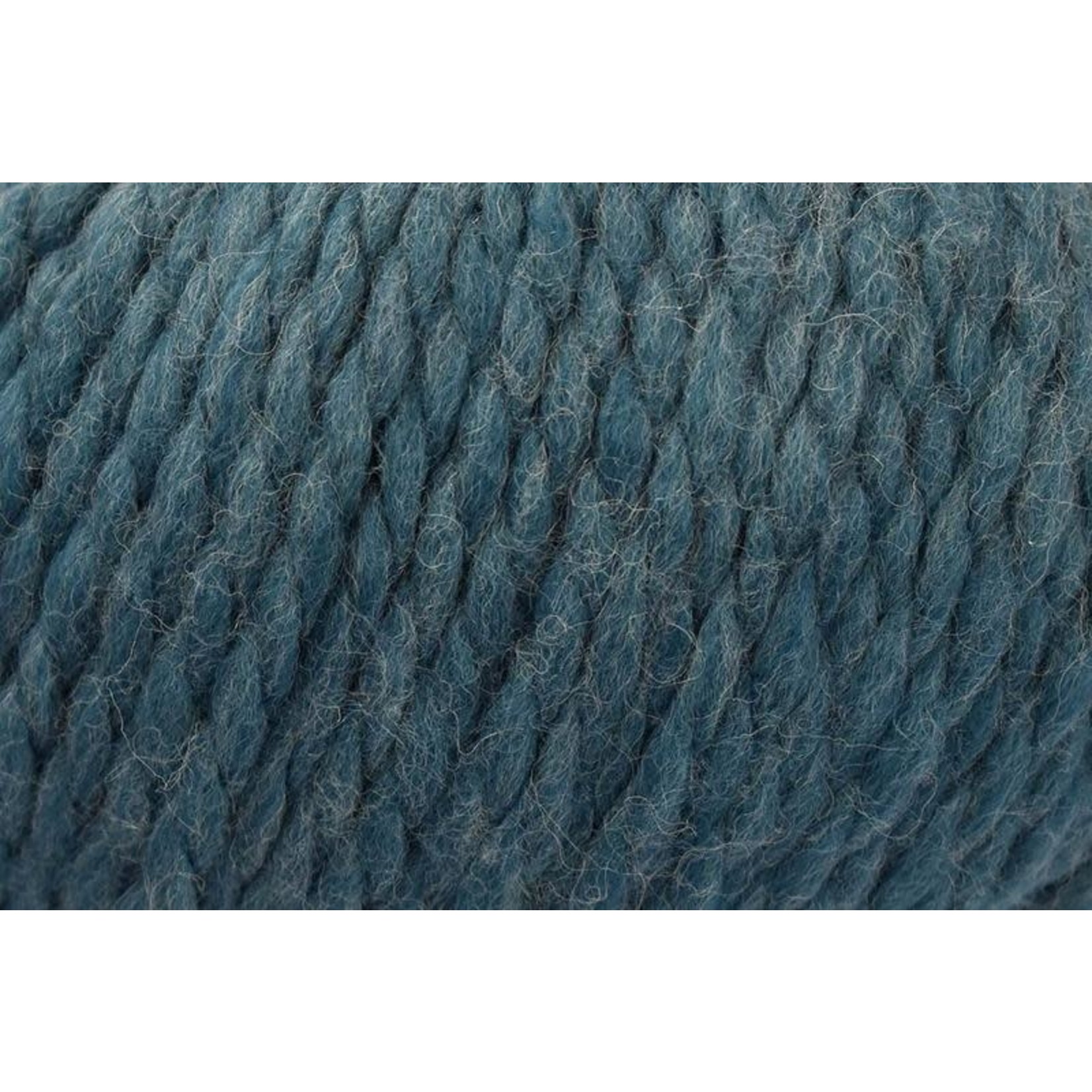 Universal Yarn Be Wool