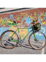 Soma Fabrications Vélo Complet Soma Grand Randonneur 52 cm Moss Green, Montage sur Mesure Campagnolo Chorus avec accessoires