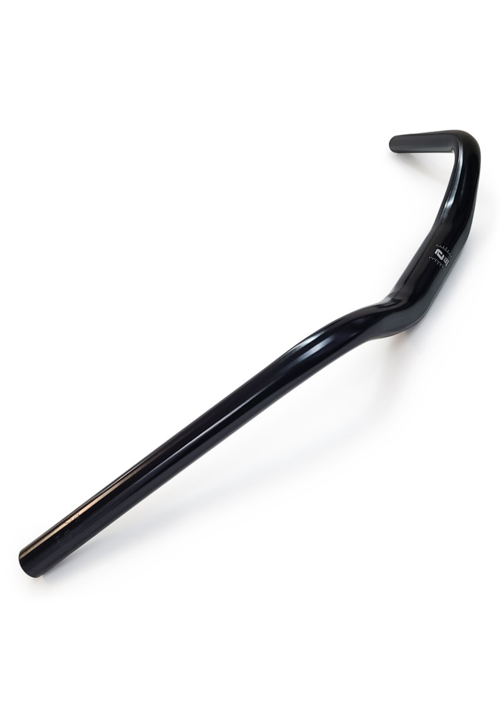 Zoom Guidon Zoom Alliage, Noir, Diamètre 31.8, Largeur 660mm, Balayage arrière: 38°, Montée: 38mm.