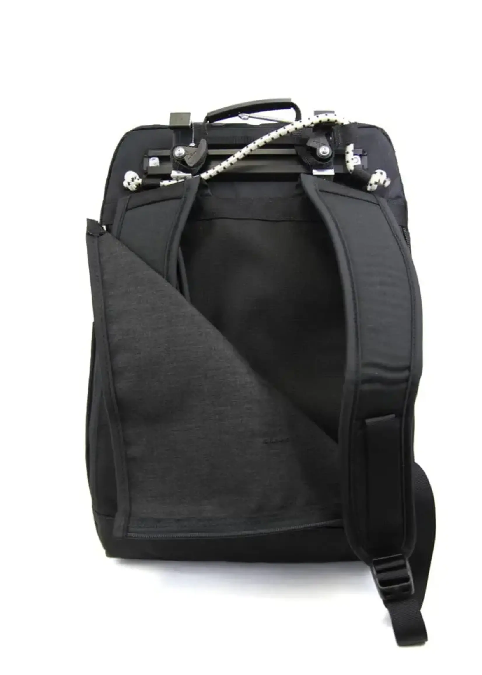 Arkel Sac à Dos Convertible Arkel Coccinelle 25L XPac, Noire