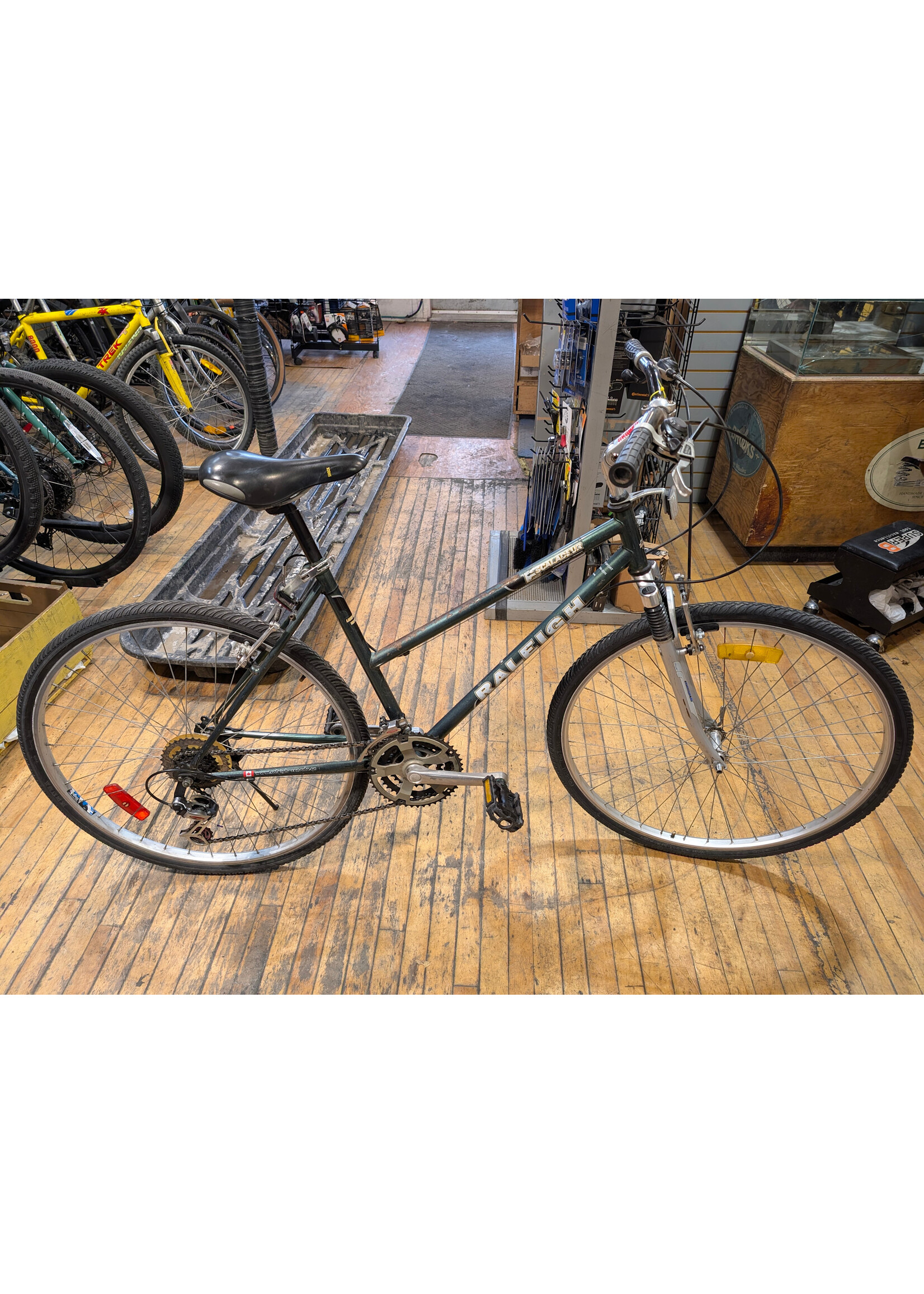 Gros Vélo Vélo Usagé Raleigh Escaladeur, Vert, Moyen