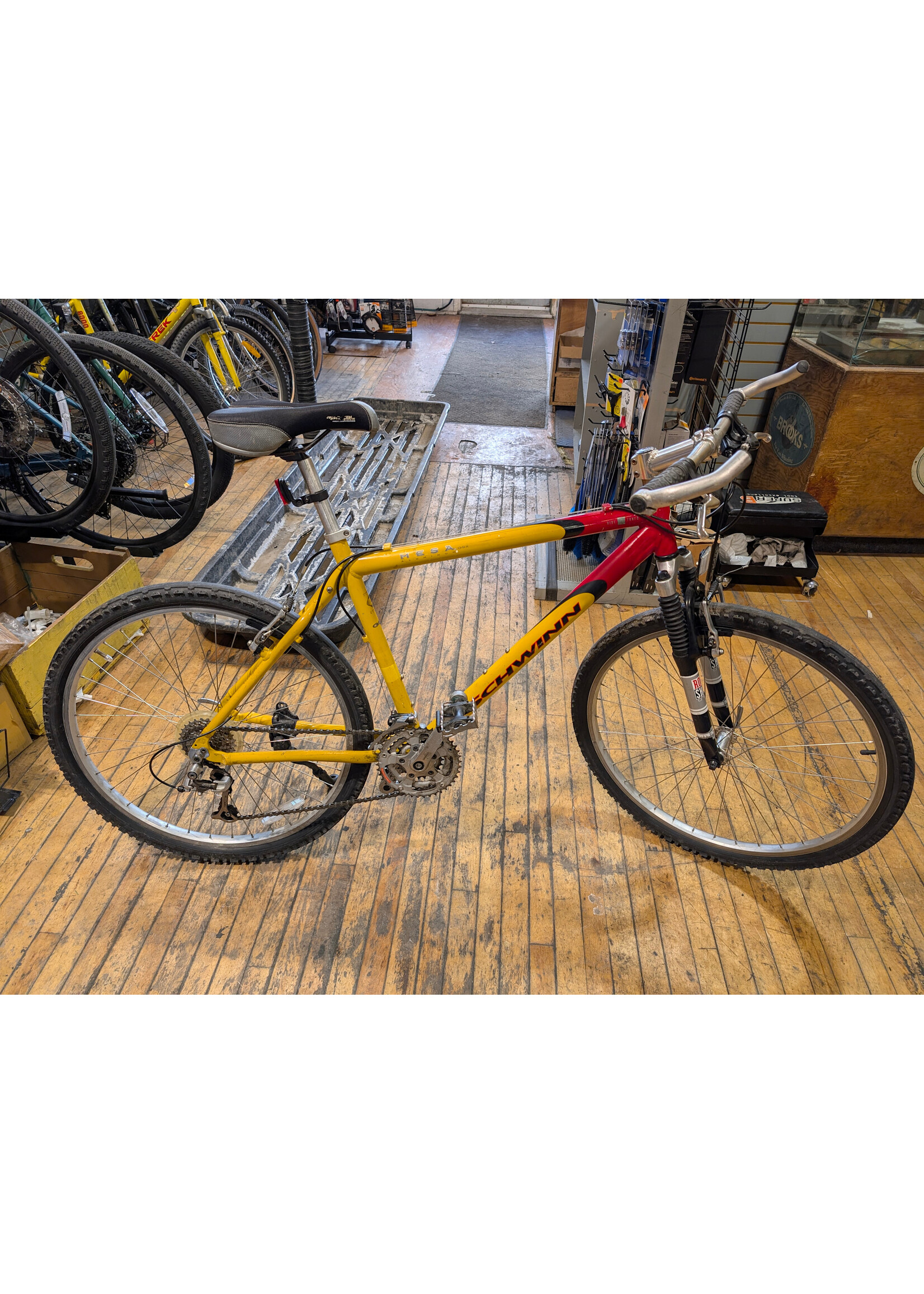 Gros Vélo Vélo usagé Schwinn Mesa GSX, Moyen