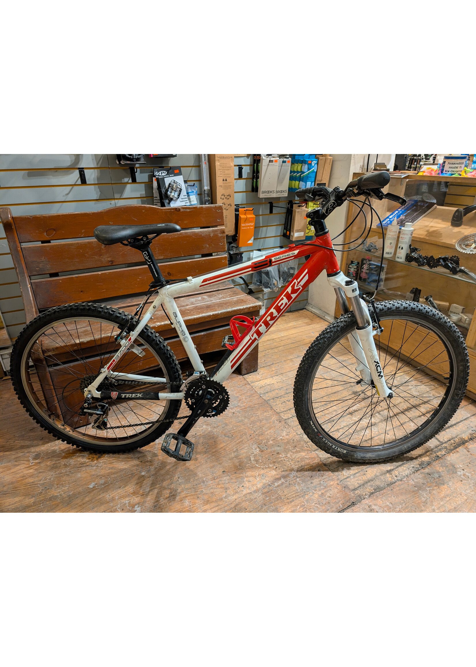 Gros Vélo Vélo Usagé Trek 2700 Series 3, Moyen