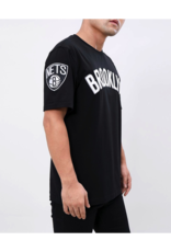 BROOKLYN NETS LOGO PRO TEAM SHIRT (PINK)