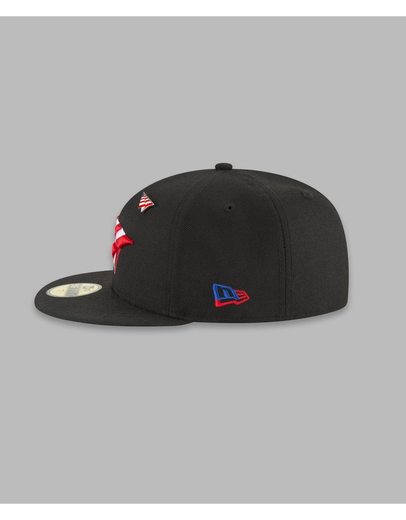 PAPER PLANES BY ROC NATION AMERICAN DREAM BLACK CROWN FITTED