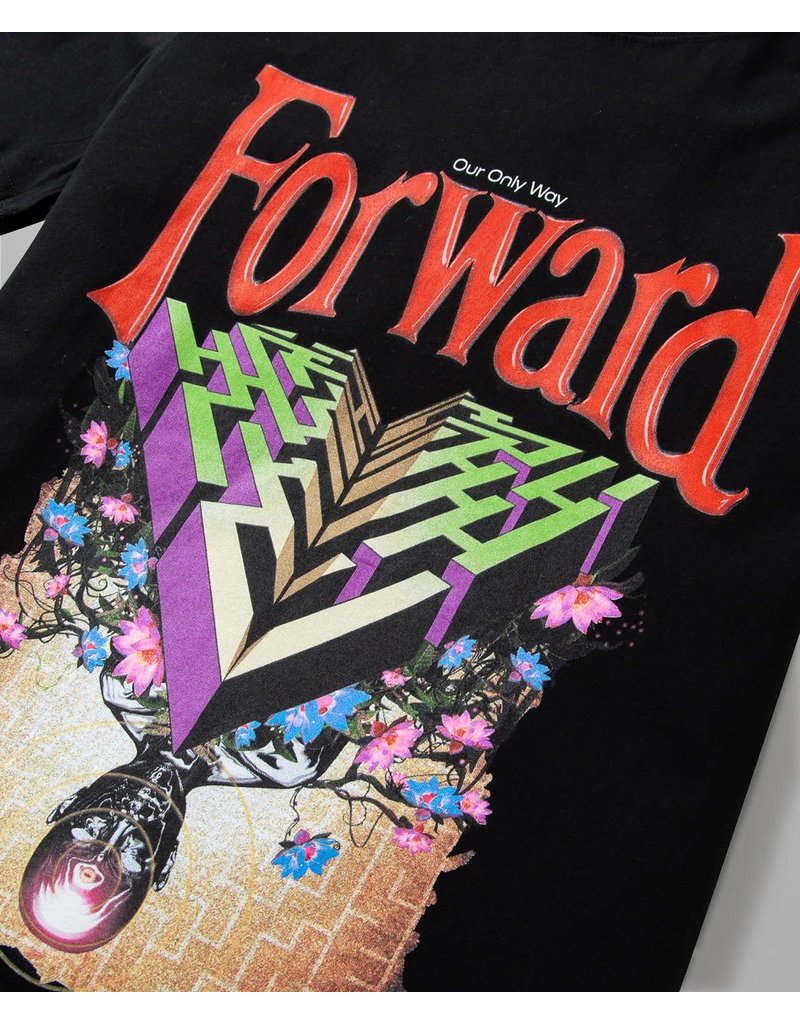 PAPER PLANES BY ROC NATION FORWARD MOTION TEE